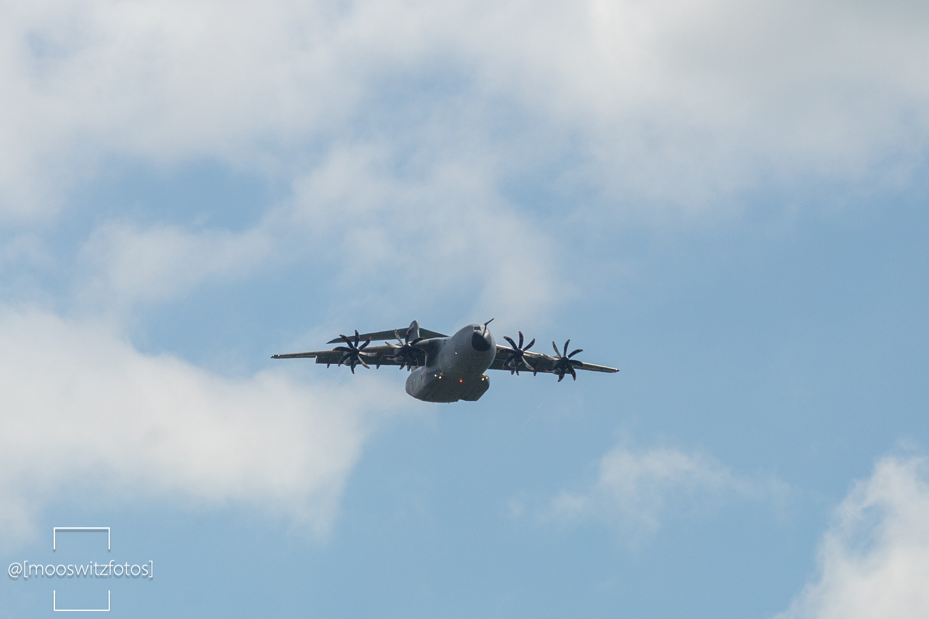 Air Magdeburg 66